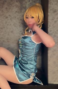 雅❤ 妖しい色気がにじみ出ている瞳と花弁のような唇…