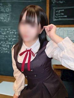 若葉🍀新緑の季節…爽やかな風と共にやってきたお嬢さん
