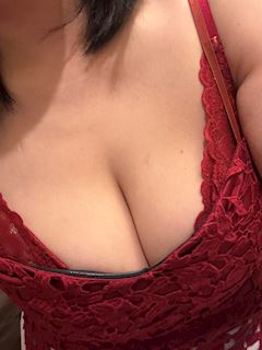 みずきちゃん♪ 熟女で人妻☆爆乳テクニシャン!