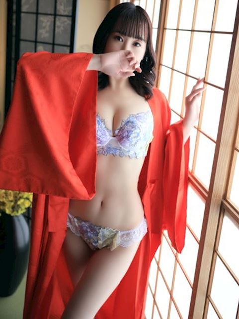 名古屋駅の人妻・熟女ヘルス「星の源氏物語」かすみ(42)のプロフィール写真