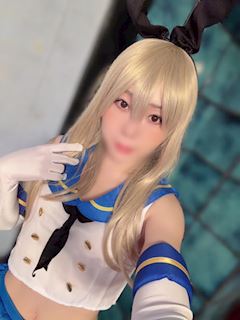 雅❤ 妖しい色気がにじみ出ている瞳と花弁のような唇…