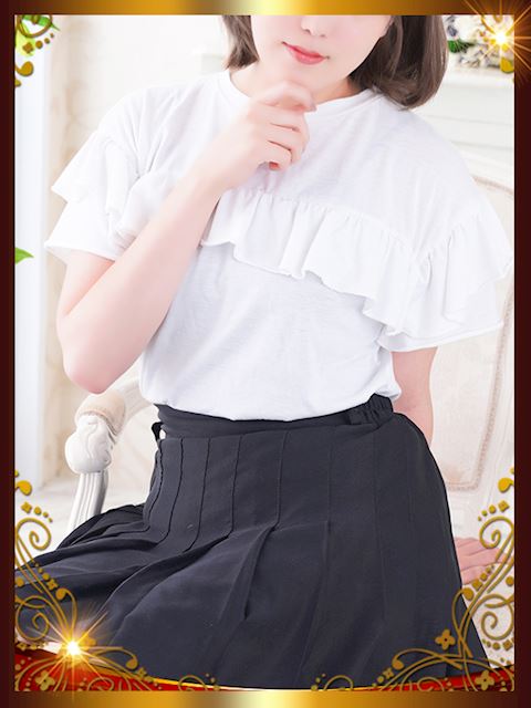 新栄・東新町の人妻・熟女デリヘル「人妻セレブ宮殿 名古屋」街川 美鈴(27)のプロフィール写真