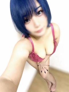 あいな♡ご奉仕型どM巨乳ちゃん