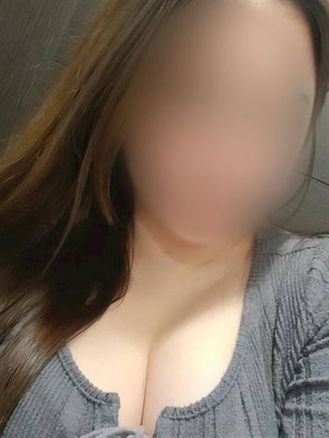 栄のぽっちゃりデリヘル「P-STYLE」せいな♡無邪気なのにエッチ♡(19)のプロフィール写真