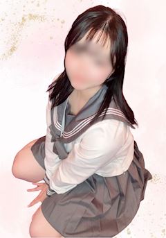 ろろ@小柄天使の尊みMAX