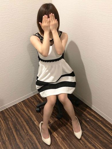 安城のデリヘル「激安でり ポッキンコ」なつき(22)のプロフィール写真