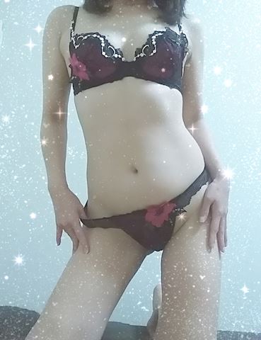 岡崎の人妻・熟女デリヘル「激安人妻デリ 天女 岡崎店」ゆうこ(42)のおっぱい写真