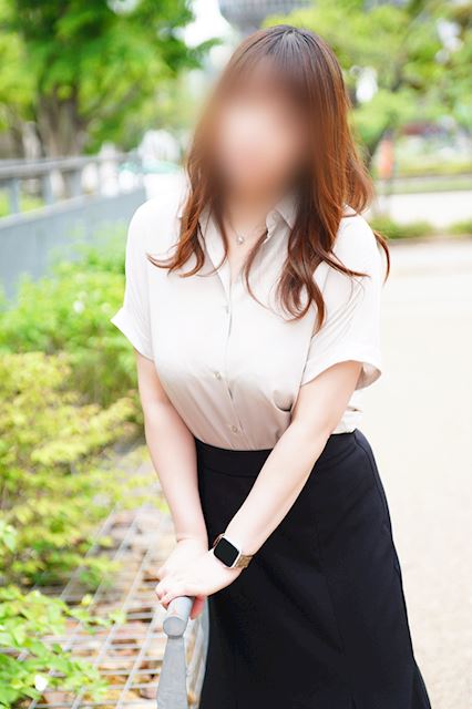 千種・今池・池下の人妻・熟女デリヘル「奥鉄オクテツ東海店 (デリヘル市場グループ)」なごみ(40)のプロフィール写真