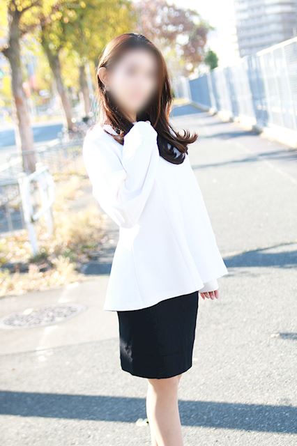 千種・今池・池下の人妻・熟女デリヘル「奥鉄オクテツ東海店 (デリヘル市場グループ)」あきな(44)のプロフィール写真