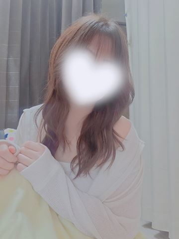 暑い( *¯ㅿ... ゆら【マダムコ...（40）