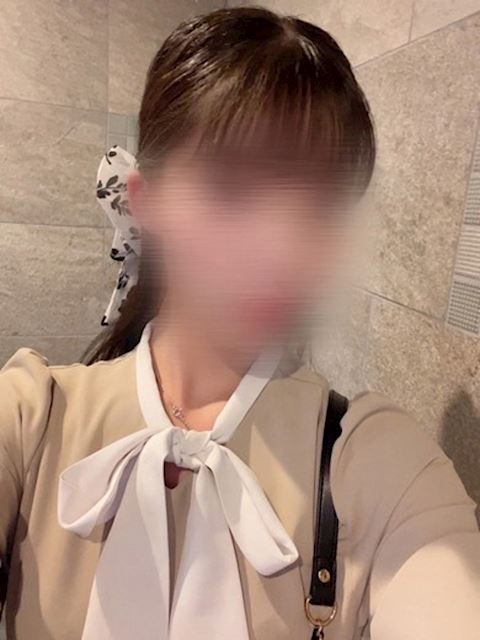 納屋橋・伏見のヘルス「e.com（イードットコム）」ひな☆身体に沁みるエロい刺激☆(25)のプロフィール写真