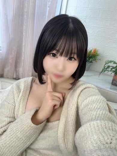 納屋橋・伏見のヘルス「e.com（イードットコム）」ゆめ☆童顔D乳ロリカワ美少女☆(18)のプロフィール写真