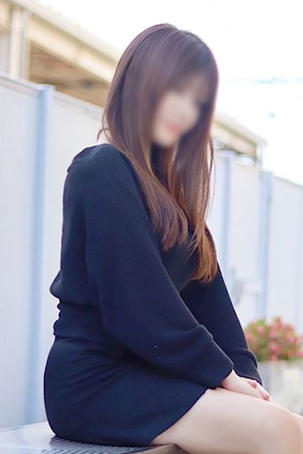 松阪の人妻・熟女デリヘル「MARS 松阪人妻店」みなみ(30)のプロフィール写真