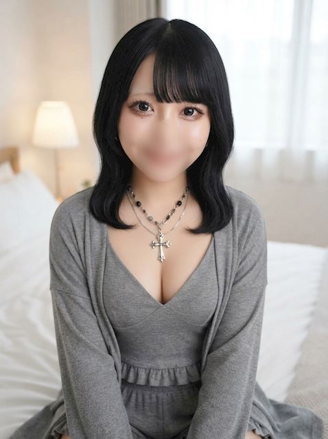 岐阜市のデリヘル「青い部屋」りあ(18)のプロフィール写真