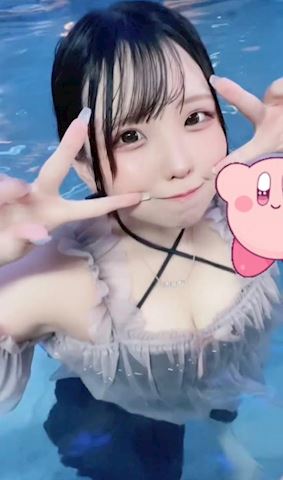 四日市のデリヘル「DIE-SEL」みみ(22)のおっぱい写真