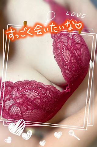 四日市のデリヘル「DIE-SEL おーるじゃんる」まこ(49)のおっぱい写真