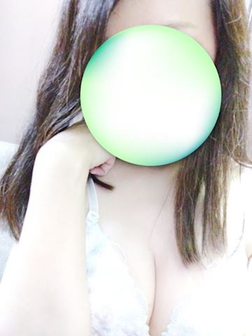 四日市のデリヘル「DIE-SEL おーるじゃんる」みゆう(49)のおっぱい写真