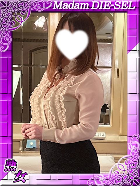 四日市のデリヘル「DIE-SEL おーるじゃんる」れな(40)のプロフィール写真