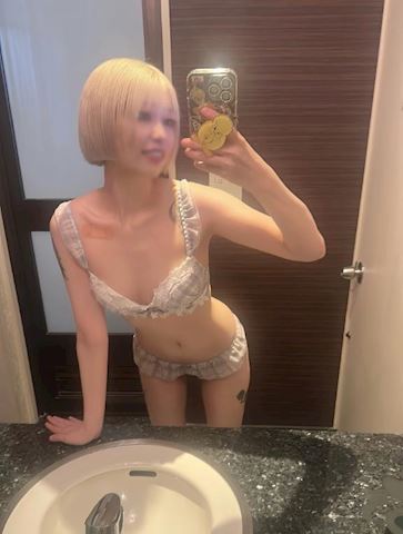 四日市のデリヘル「DIE-SEL おーるじゃんる」るり(24)のおっぱい写真