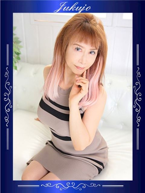 四日市の人妻・熟女デリヘル「隣の奥様＆熟女四日市店」じゅん(55)のプロフィール写真