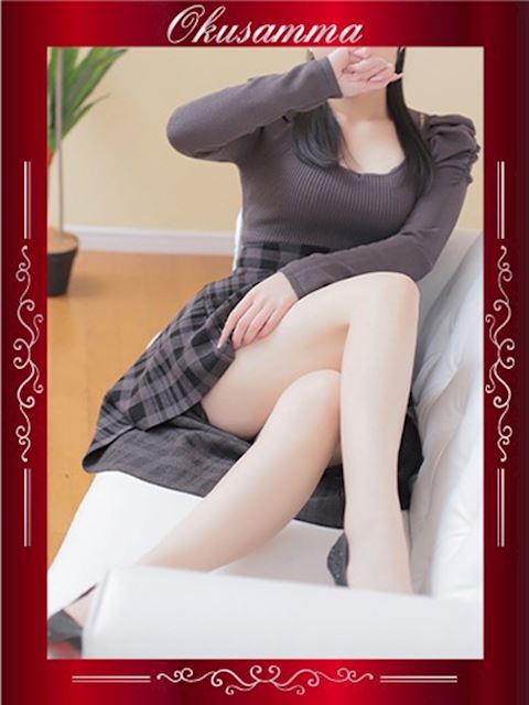 四日市の人妻・熟女デリヘル「隣の奥様＆熟女四日市店」せいな(25)のプロフィール写真