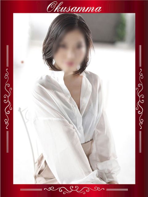 四日市の人妻・熟女デリヘル「隣の奥様＆熟女四日市店」あずみ(29)のプロフィール写真