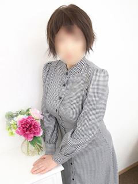 安城の人妻・熟女デリヘル「即アポ奥さん安城FC店」れな【美魔女】(57)のプロフィール写真