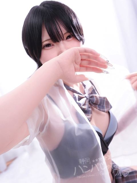 浜松のデリヘル「AV女優＆人気フードルが東京からやってくる店！！ 浜松ハンパじゃない学園」ひょう(18)のプロフィール写真