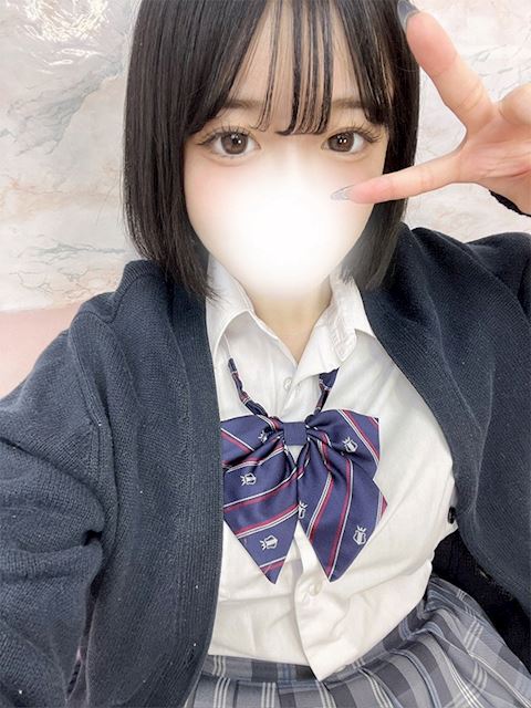 浜松のデリヘル「AV女優＆人気フードルが東京からやってくる店！！ 浜松ハンパじゃない学園」ふゆ(19)のプロフィール写真