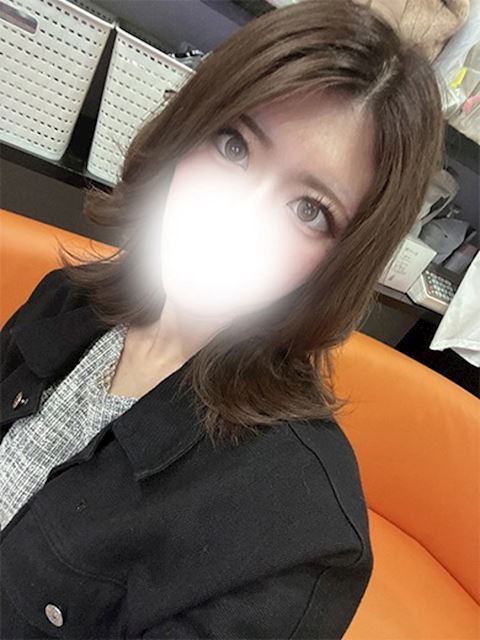 富士・沼津のデリヘル「AV女優&人気フードルが東京からやってくる店 沼津ハンパじゃない東京」まや(25)のプロフィール写真