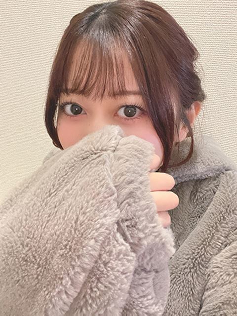 富士・沼津のデリヘル「AV女優&人気フードルが東京からやってくる店 沼津ハンパじゃない東京」かほ(22)のプロフィール写真