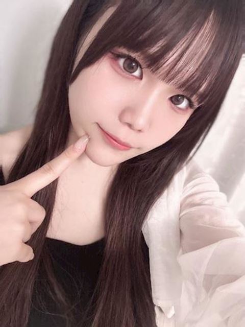 富士・沼津のデリヘル「AV女優&人気フードルが東京からやってくる店 沼津ハンパじゃない東京」いおり(20)のプロフィール写真