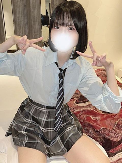 富士・沼津のデリヘル「AV女優&人気フードルが東京からやってくる店 沼津ハンパじゃない東京」かえで(20)のプロフィール写真