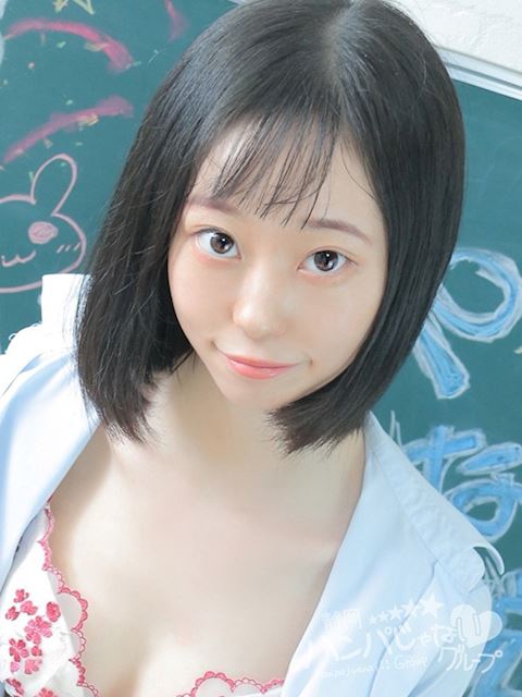 静岡・清水のデリヘル「AV女優＆人気フードルがやってくる店 ハンパじゃない伝説～静岡校」りう(21)のプロフィール写真