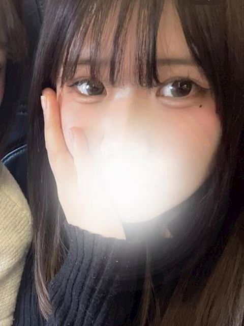 静岡・清水のデリヘル「AV女優＆人気フードルがやってくる店 ハンパじゃない伝説～静岡校」あんず(19)のプロフィール写真