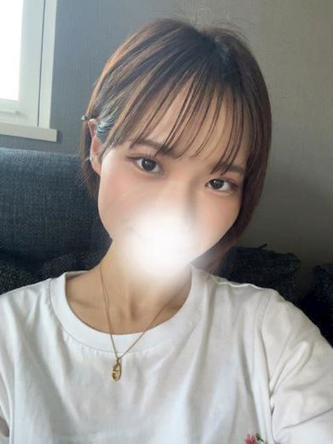 静岡・清水のデリヘル「AV女優＆人気フードルがやってくる店 ハンパじゃない伝説～静岡校」ひめか(21)のプロフィール写真