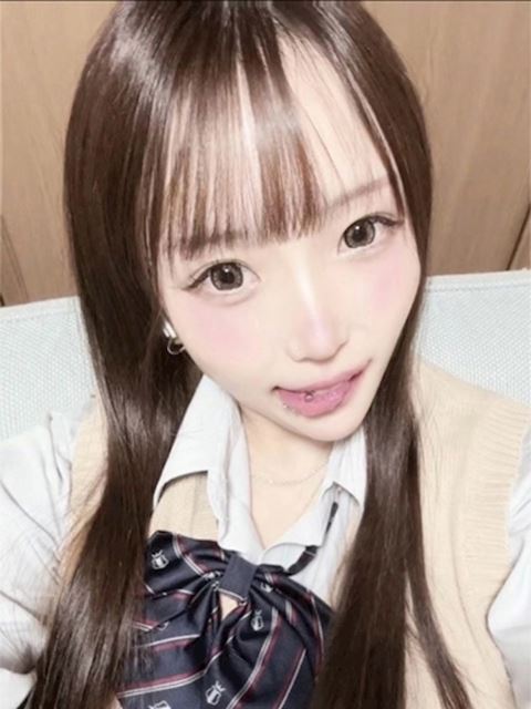 静岡・清水のデリヘル「AV女優＆人気フードルがやってくる店 ハンパじゃない伝説～静岡校」さんご(21)のプロフィール写真
