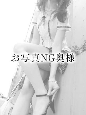 浜松の人妻・熟女デリヘル「援護会グループ 素人人妻専門店 浜松人妻援護会」かのん(36)のプロフィール写真