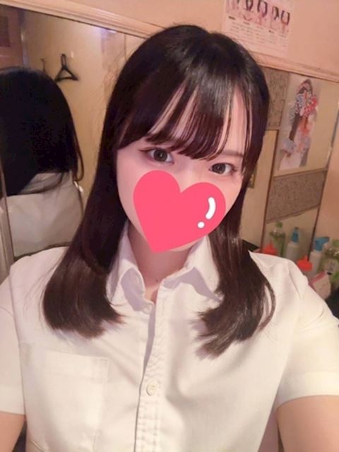 栄の店舗型（手コキ・オナクラ）「ちらりずむ」もも(24)のプロフィール写真