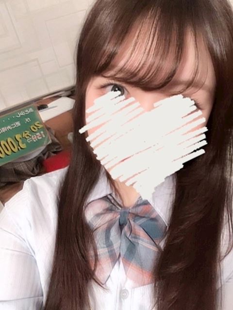 栄の店舗型（手コキ・オナクラ）「ちらりずむ」みお(21)のプロフィール写真