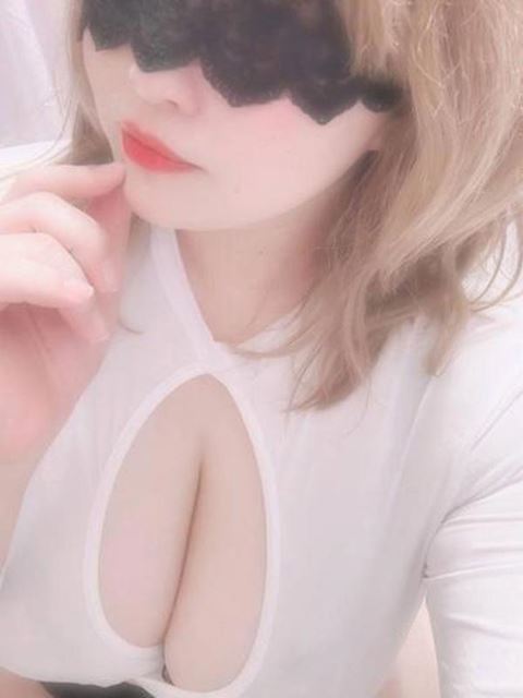 岐南町のぽっちゃりデリヘル「ぽっちゃりパラダイス」あきな(24)のプロフィール写真