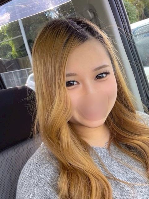 美濃加茂市の人妻・熟女デリヘル「スターラバーズ」りりさ(19)のプロフィール写真