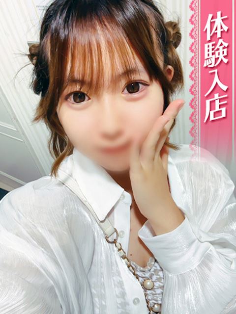 岐阜市のデリヘル「IRIS」りあな(18)のプロフィール写真