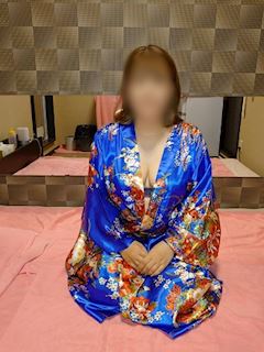 ほのか（巨乳極上フェラ艶女）