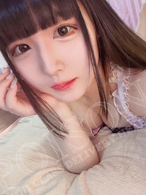 浜松のデリヘル「浜松POISON～進化する頂点が今ここに～」うたな(19)のプロフィール写真
