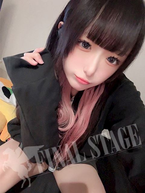 静岡・清水のデリヘル「静岡FINAL STAGE～選ばれし者の最後のステージ～」ふゆゆ(20)のプロフィール写真