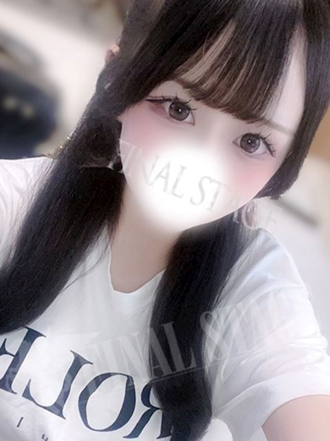 静岡・清水のデリヘル「静岡FINAL STAGE～選ばれし者の最後のステージ～」くおん(19)のプロフィール写真