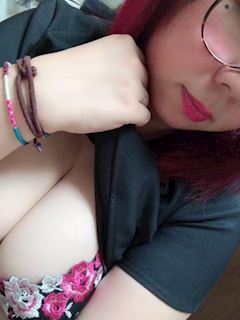 安城の人妻・熟女デリヘル「激安でり ポッキンコ 人妻店」なお(30)のおっぱい写真