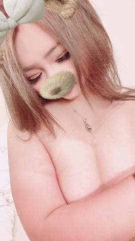 安城の人妻・熟女デリヘル「激安でり ポッキンコ 人妻店」りりあ(26)のおっぱい写真