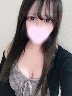 みずき【天然激カワ美女】